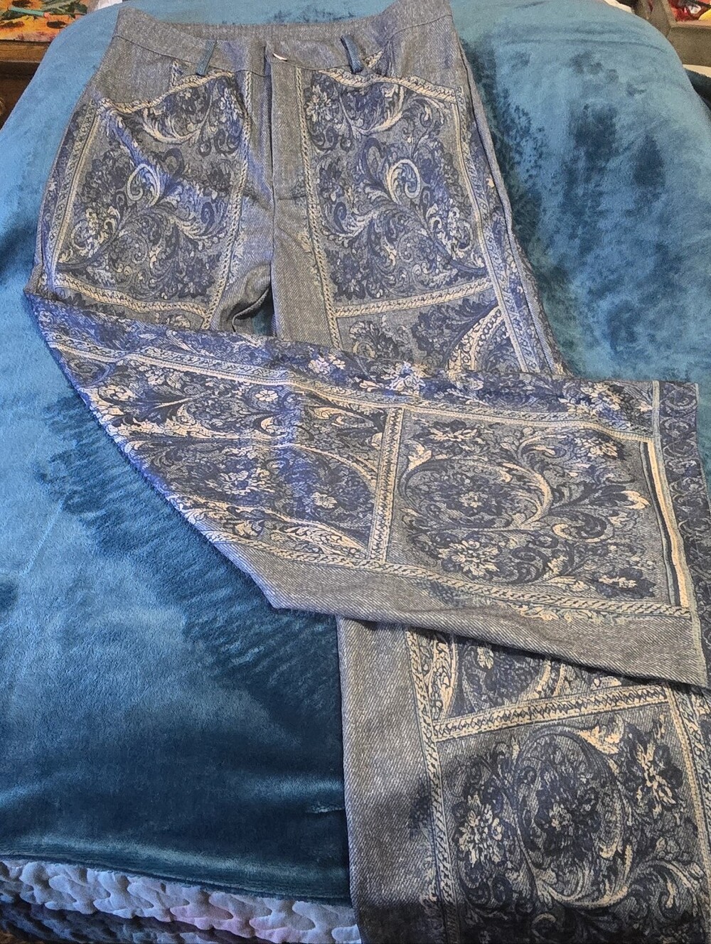 Women's Blue Paisley Panel Lightweight Pants